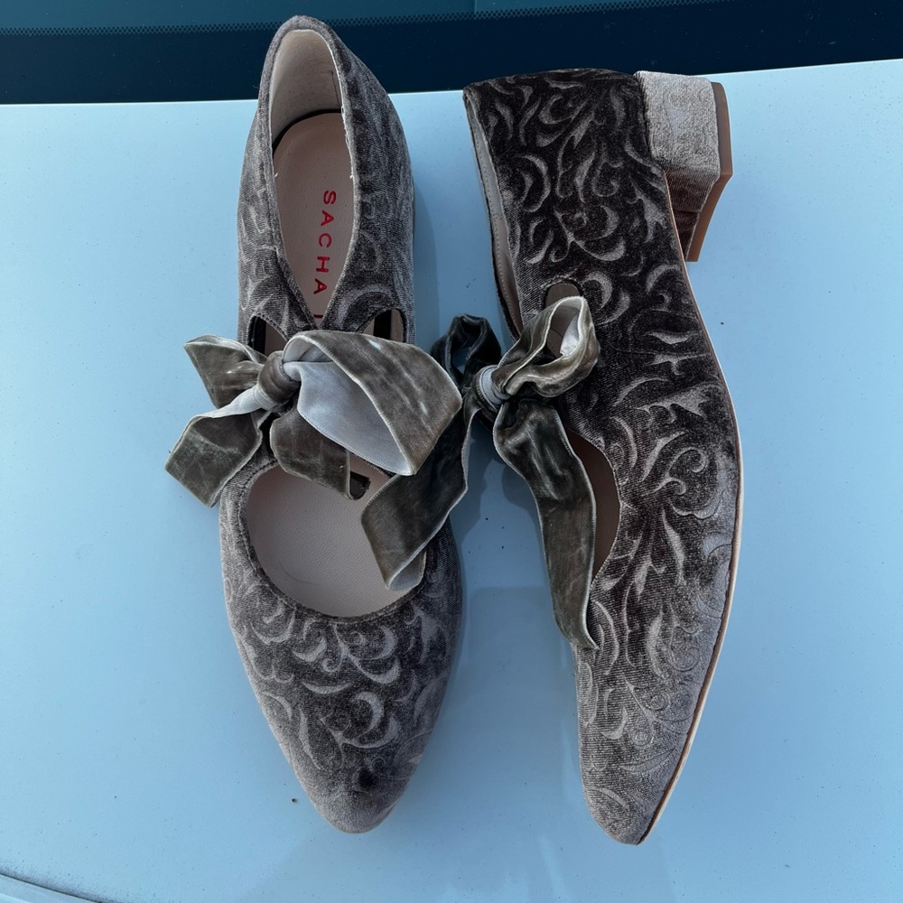 Sacha London Velvet Shoes Sz 10